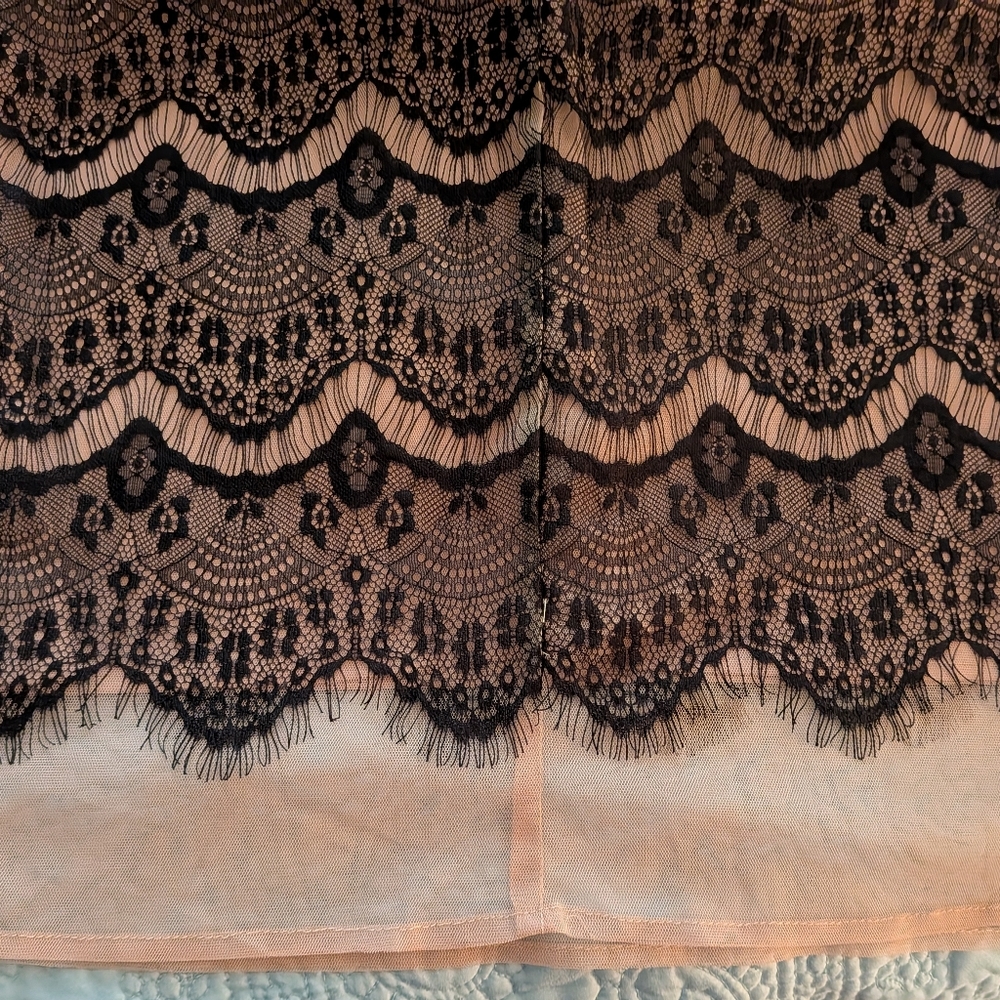 Gianni Bini Black Lace Special Occasion Dress - Picture 6 of 6